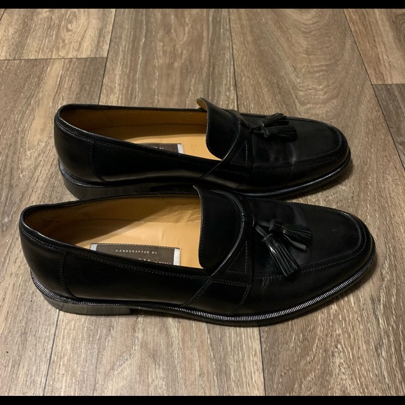 JOHNSTON MURPHY Black Italian Calf Leather Tasseled Slip-On Loafer Size 9M - Picture 2 of 7